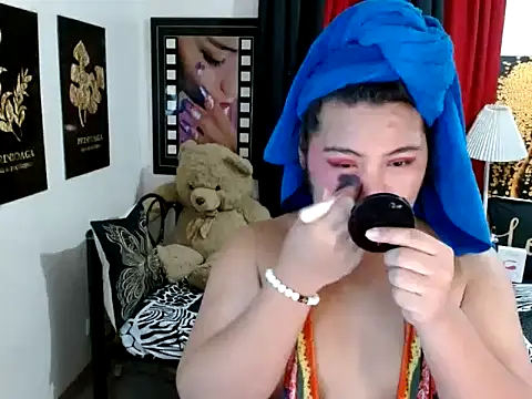 Snapshot of TSbrianaHugeCock chatting on 06.08.26 TSbrianaHugeCock online show from 06.08.26