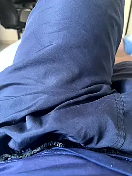 Snapshot of Novinho16cmz chatting on 10.06.25 Novinho16cmz online show from 10.06.25