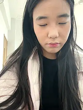 luluya1314 online show from 11.25.25