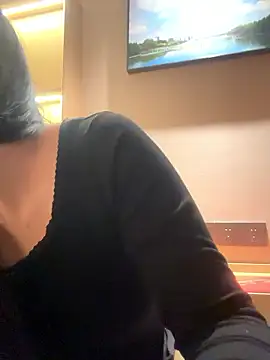 luluya1314 online show from 01.10.26