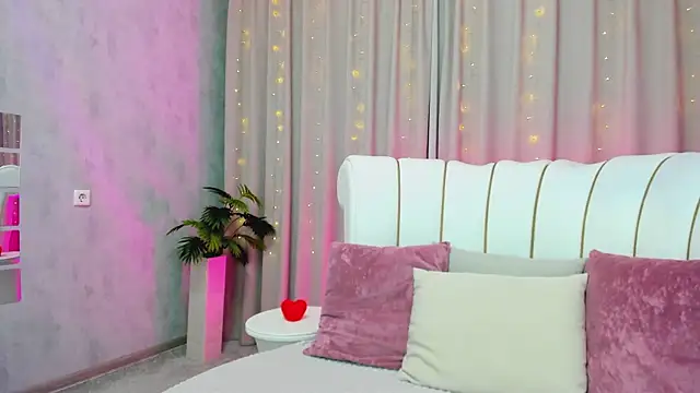 Snapshot of _Sunpuddle chatting on 03.20.26 Sunpuddle online show from 03.20.26