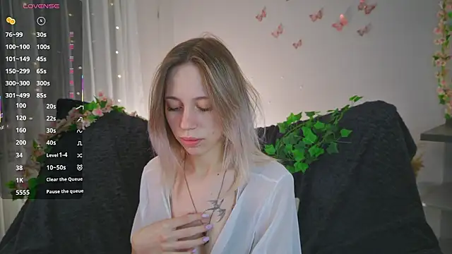 NyxaThorn online show from 02.02.26