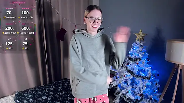 Snapshot of SharylSmalt chatting on 01.15.26 SharylSmalt online show from 01.15.26