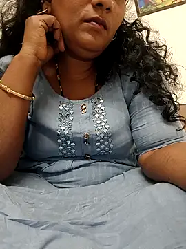 Aunty Boy 143 online show from 10.06.25