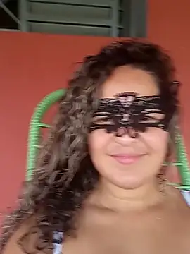 RaphinhaSanches online show from 11.05.25