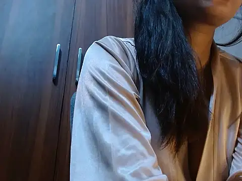 Snapshot of soya_queen chatting on 06.17.26 soya queen online show from 06.17.26