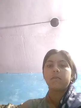 Snapshot of Laxmixx2 chatting on 09.13.25 Laxmixx2 online show from 09.13.25