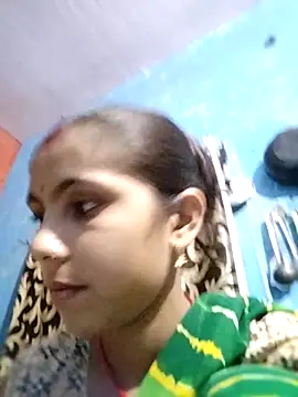 Snapshot of Laxmixx2 chatting on 09.13.25 Laxmixx2 online show from 09.13.25