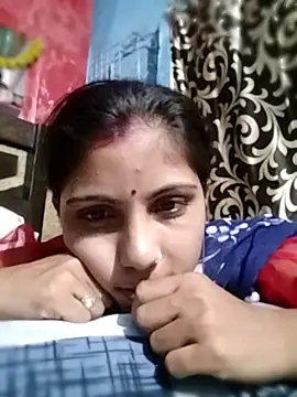 Snapshot of Laxmixx2 chatting on 10.03.25 Laxmixx2 online show from 10.03.25