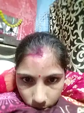 Snapshot of Laxmixx2 chatting on 10.05.25 Laxmixx2 online show from 10.05.25