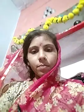 Snapshot of Laxmixx2 chatting on 10.18.25 Laxmixx2 online show from 10.18.25