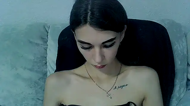 Crazy Empresis online show from 09.11.25