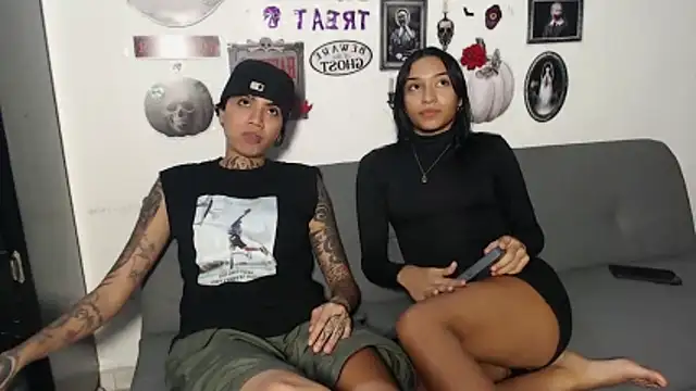 ParisAndVi online show from 10.26.25