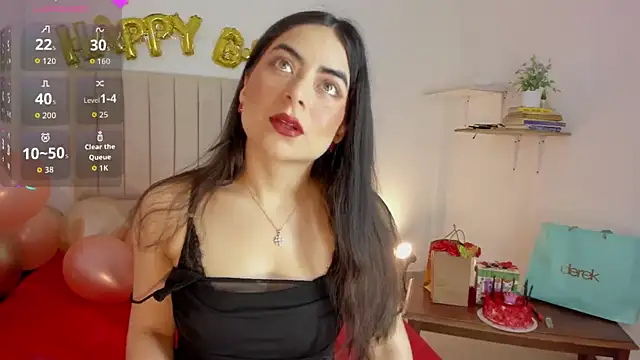 sashaa petit online show from 10.07.25