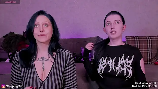 Threesomebabes online show from 06.12.26