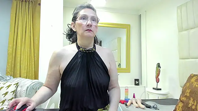 Snapshot of Oriana_Jhonson chatting on 07.25.26 Oriana Jhonson online show from 07.25.26
