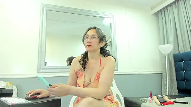 Snapshot of Oriana_Jhonson chatting on 07.30.26 Oriana Jhonson online show from 07.30.26