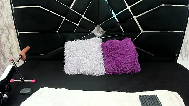 Snapshot of EXOTIC_EBONY_ chatting on 11.02.25 EXOTIC EBONY online show from 11.02.25