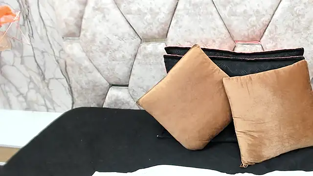 Snapshot of EXOTIC_EBONY_ chatting on 11.03.25 EXOTIC EBONY online show from 11.03.25