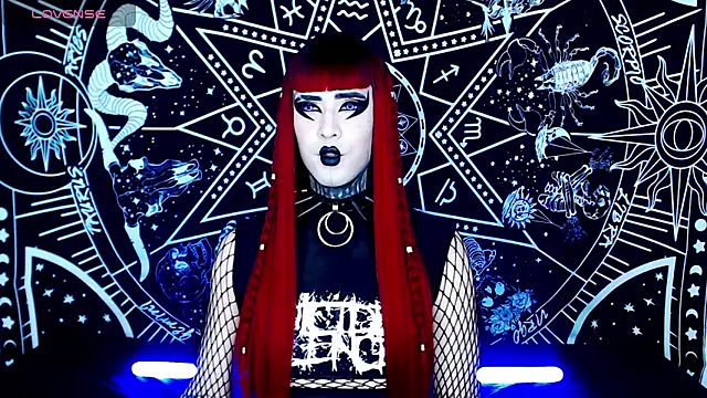 Snapshot of naomi_satan chatting on 09.12.25 naomi satan online show from 09.12.25