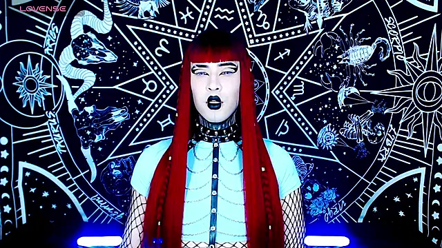 Snapshot of naomi_satan chatting on 10.01.25 naomi satan online show from 10.01.25