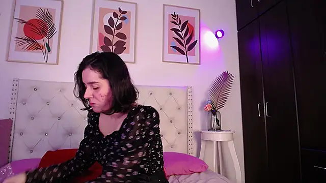 Snapshot of barbyehot chatting on 02.11.26 barbyehot online show from 02.11.26