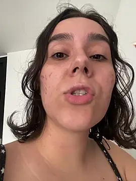 Snapshot of barbyehot chatting on 03.18.26 barbyehot online show from 03.18.26