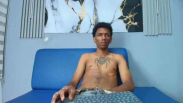 Snapshot of nero_reyd chatting on 07.15.26 nero reyd online show from 07.15.26