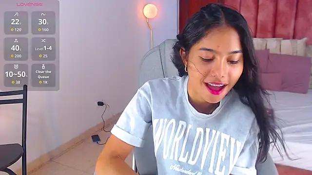 Milaa Star  online show from 09.25.25