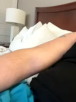 Snapshot of Dallasbest214 chatting on 09.18.25 Dallasbest214 online show from 09.18.25