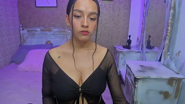 Snapshot of Salome_Smitth_1 chatting on 01.14.26 Salome Smitth 1 online show from 01.14.26