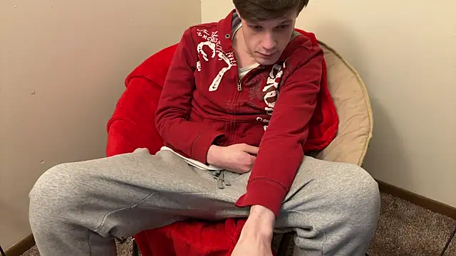 Snapshot of BigIncognitoXXX chatting on 03.10.26 BigIncognitoXXX online show from 03.10.26