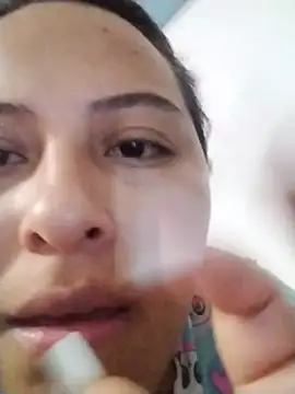 Snapshot of yelezia chatting on 02.23.26 yelezia online show from 02.23.26