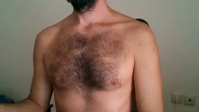 Snapshot of mrralph90 chatting on 09.18.25 mrralph90 online show from 09.18.25
