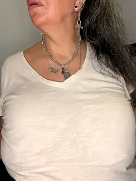 dieseldame1313 online show from 12.03.25