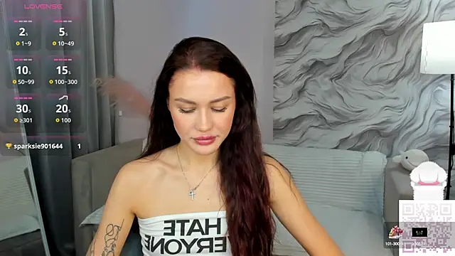 Snapshot of Aria_Mila chatting on 09.14.25 Aria Mila online show from 09.14.25