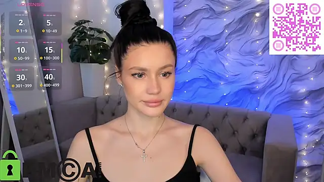 Snapshot of Aria_Mila chatting on 01.13.26 Aria Mila online show from 01.13.26