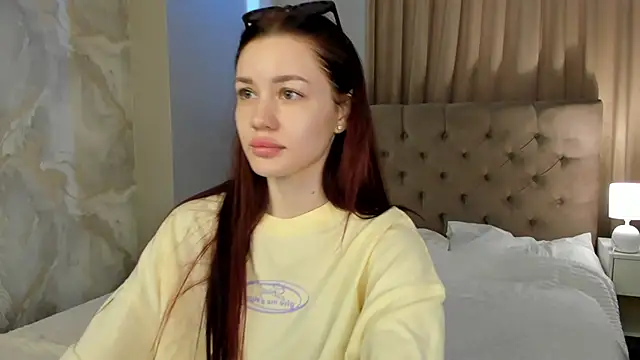 Snapshot of Aria_Mila chatting on 05.30.26 Aria Mila online show from 05.30.26