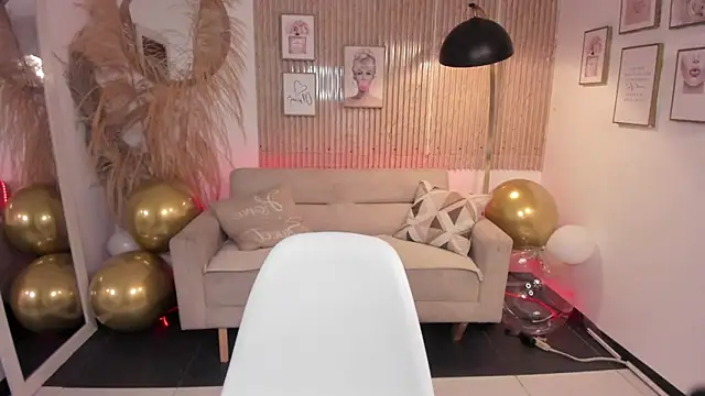 Snapshot of Natti_london chatting on 03.20.26 Natti london online show from 03.20.26