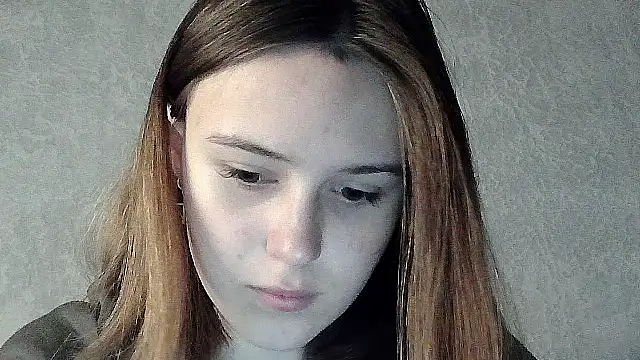 Snapshot of SweetLoraa chatting on 10.15.25 SweetLoraa online show from 10.15.25