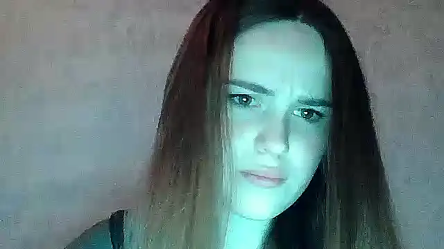 SweetLoraa online show from 04.29.26