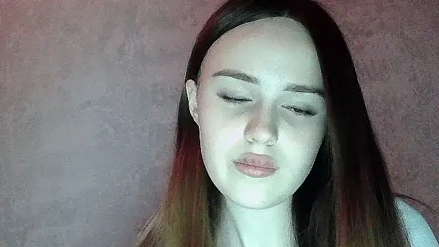 SweetLoraa online show from 05.15.26
