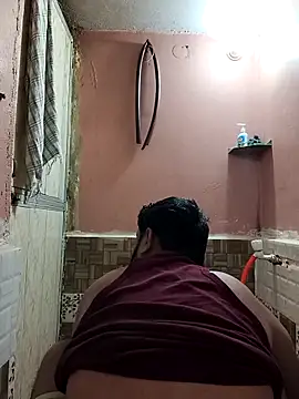 Snapshot of Sarad_sexydaddy chatting on 11.08.25 Sarad sexydaddy online show from 11.08.25