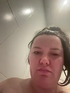SunnyLeila2101 online show from 05.13.26