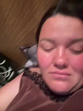 SunnyLeila2101 online show from 06.26.26