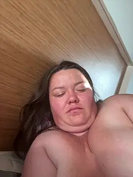 SunnyLeila2101 online show from 06.28.26