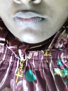 Snapshot of Tamilreethu chatting on 11.01.25 Tamilreethu online show from 11.01.25