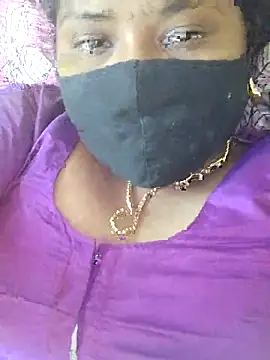 Snapshot of Tamilreethu chatting on 11.07.25 Tamilreethu online show from 11.07.25