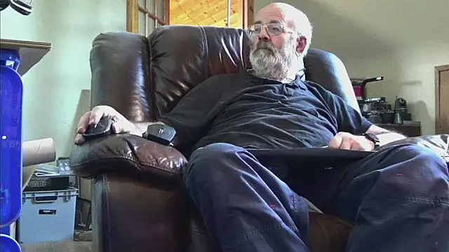 Snapshot of janzer13 chatting on 01.09.26 janzer13 online show from 01.09.26