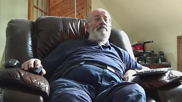 janzer13 online show from 04.04.26